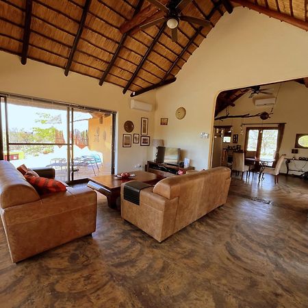 Bushvilla Umoja Kruger Phalaborwa Esterno foto