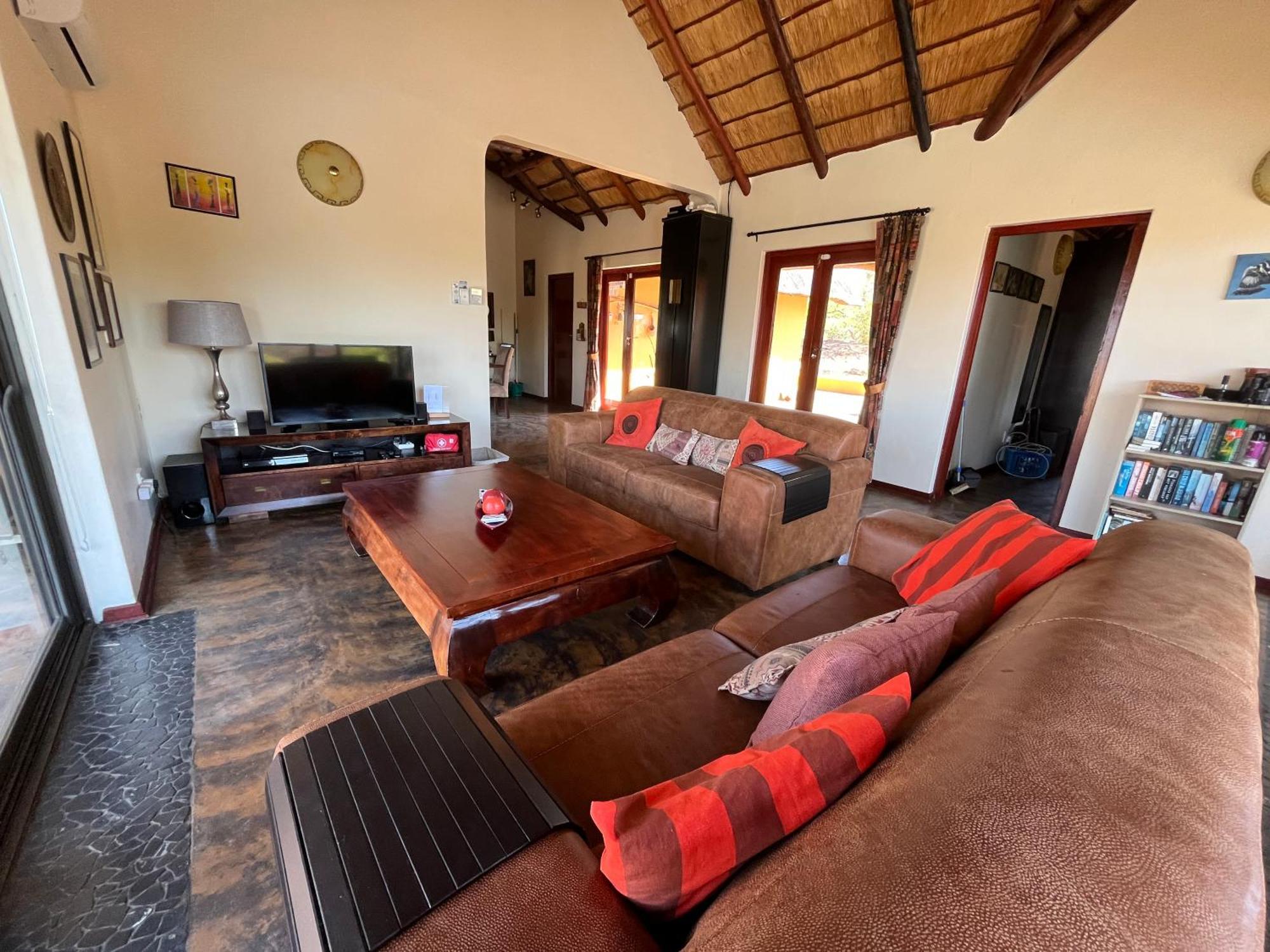 Bushvilla Umoja Kruger Phalaborwa Esterno foto
